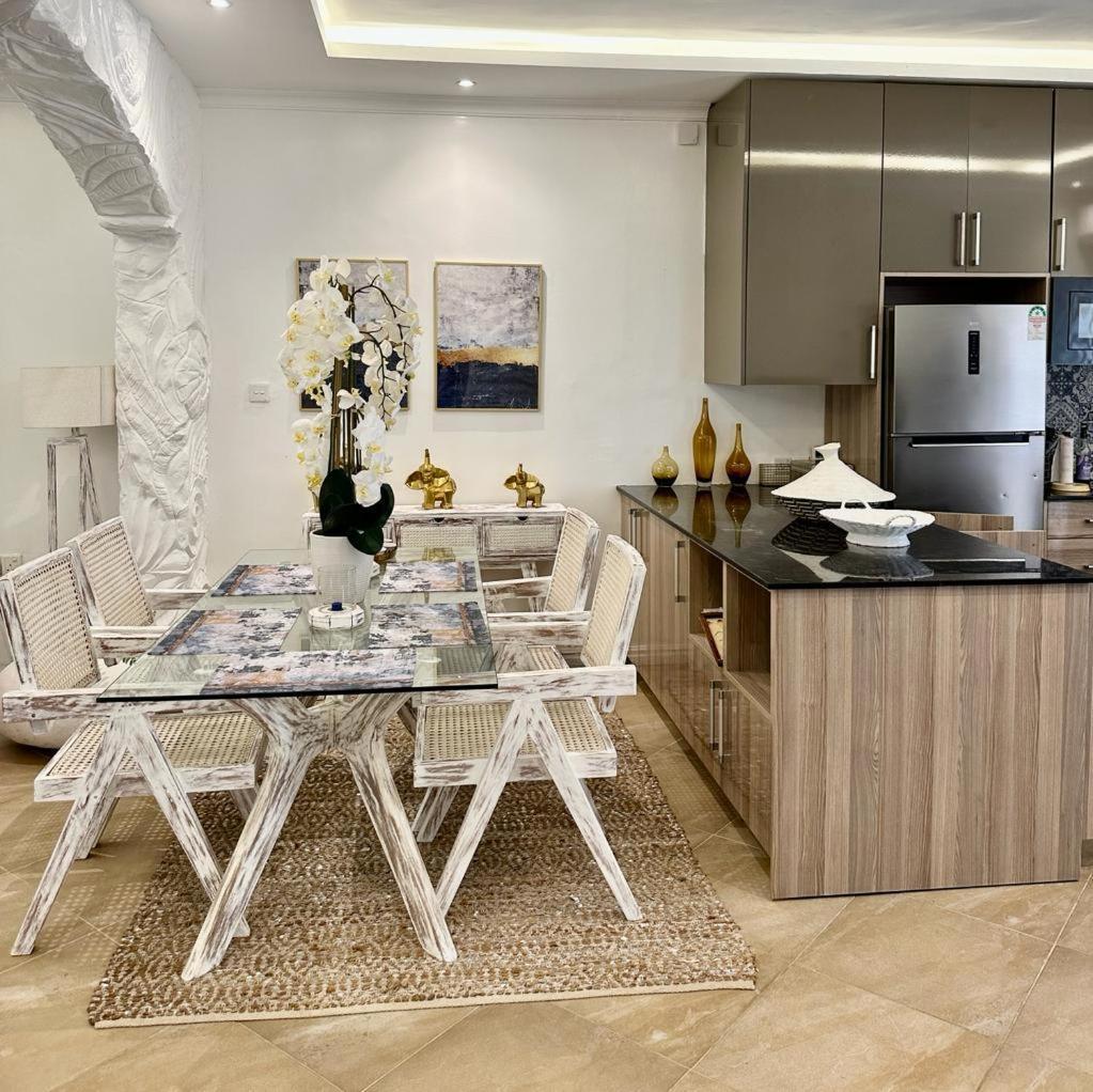 Amani Luxury Apartments Mombasa Kültér fotó